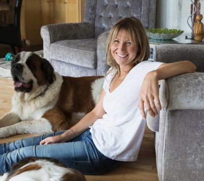 Mature woman enjoying life.